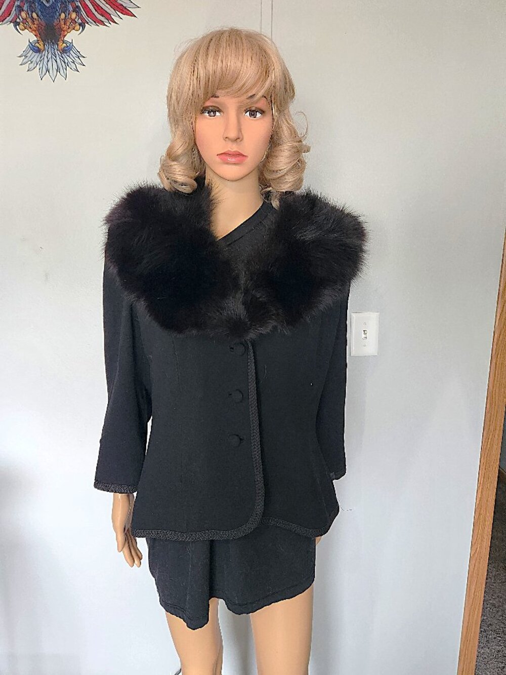 #801 Nylon dinner jacket/fox fur